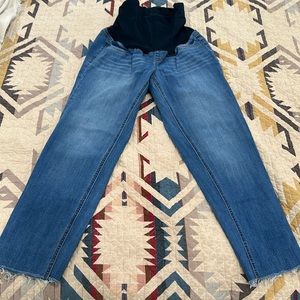 Maternity crop jeans. 26 inch inseam. Size 8/29